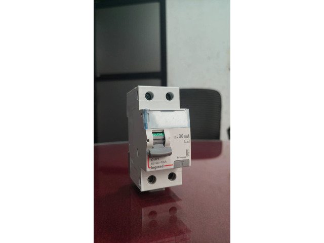 Legrand RCCB available in best rates - 2/4