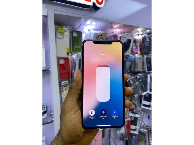 IPHONE 11 PRO MAX AVAILABLE DIRECT UK - 2/2