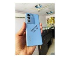 Vivo V27 mobile ????