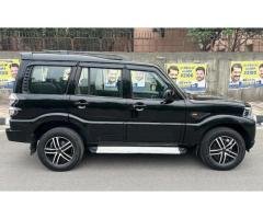 Gaurav Motors - Used car dealer in karol bagh - Second hand car dealer in Delhi