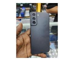 Lady USED_Samsung galaxy s21 FE  5G